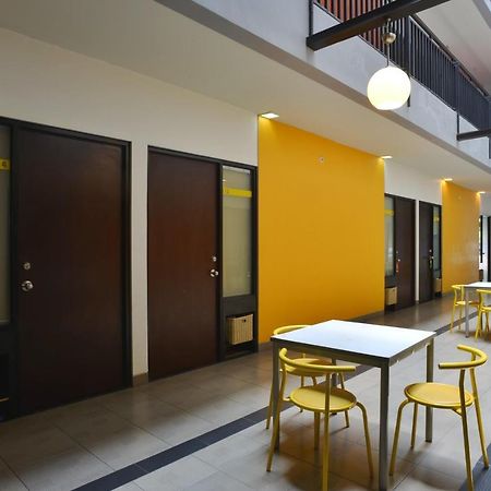 Zen Rooms Setiabudi Barat Jakarta Exterior photo