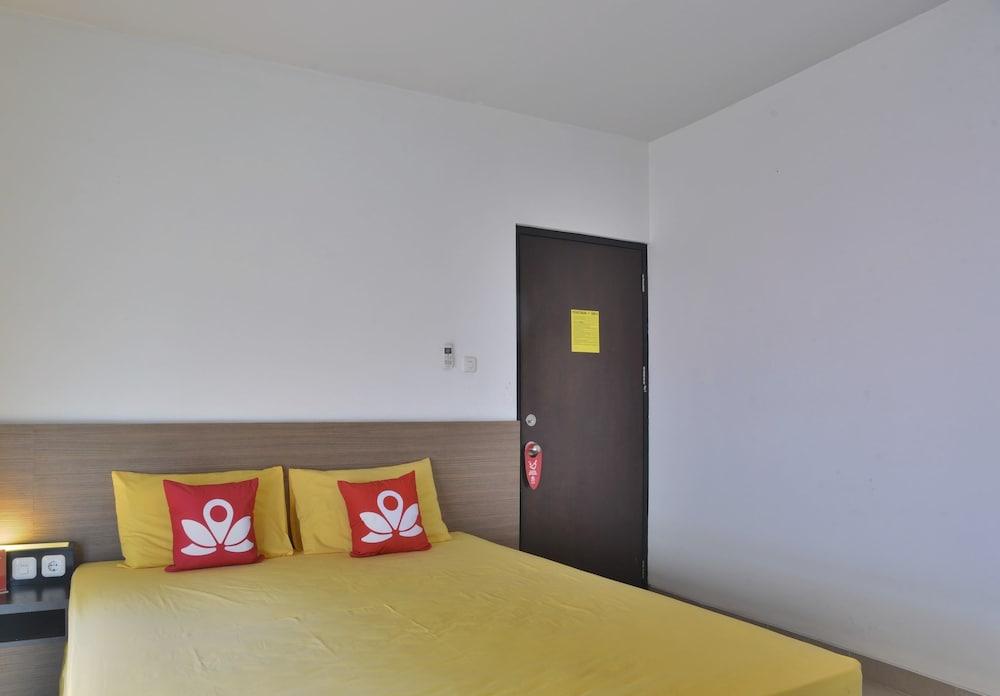 Zen Rooms Setiabudi Barat Jakarta Exterior photo