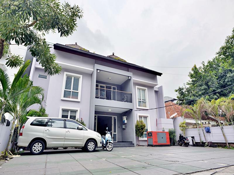 Zen Rooms Setiabudi Barat Jakarta Exterior photo