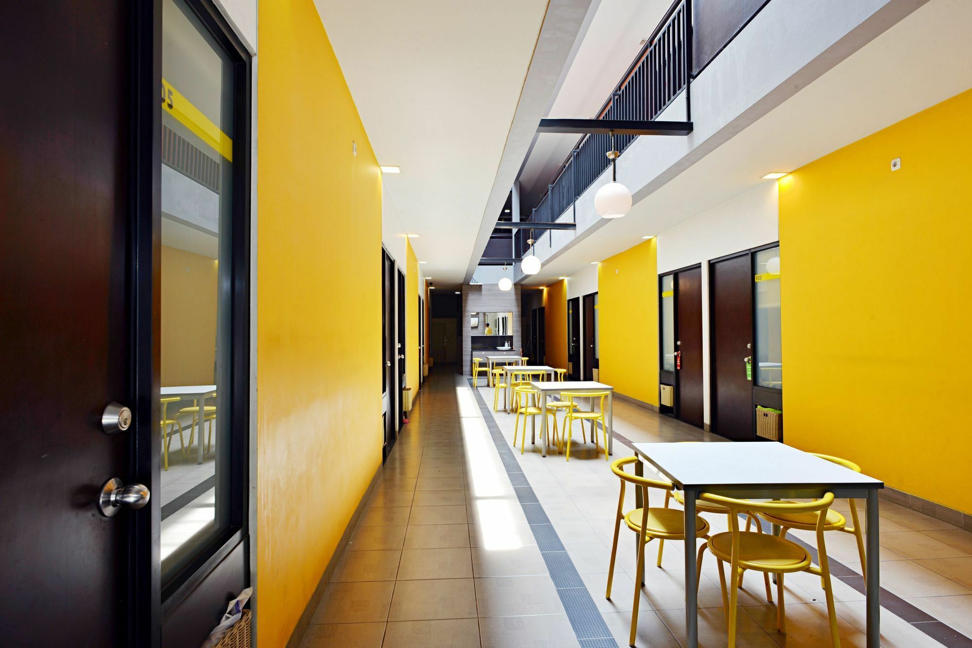 Zen Rooms Setiabudi Barat Jakarta Exterior photo