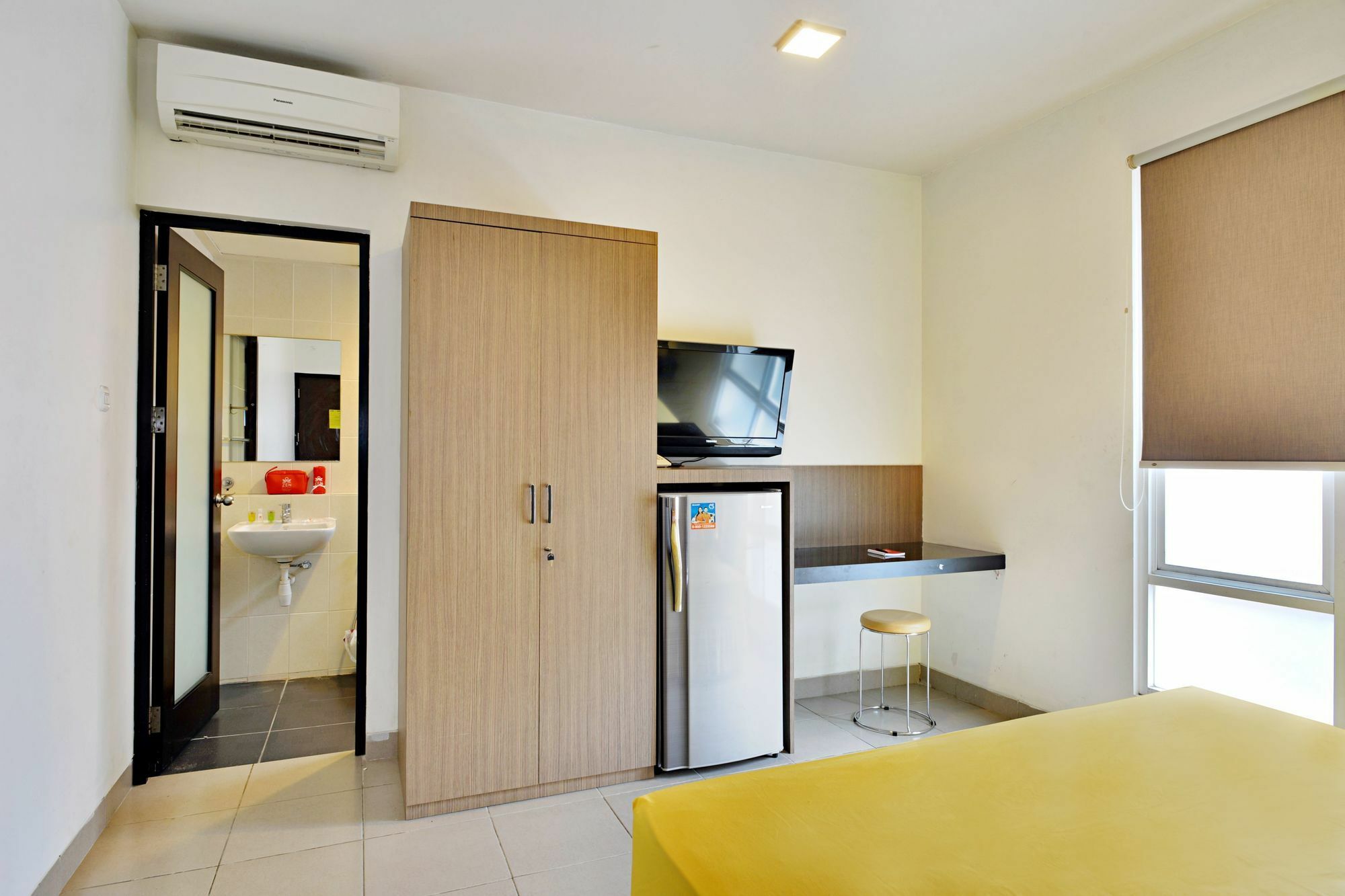 Zen Rooms Setiabudi Barat Jakarta Exterior photo