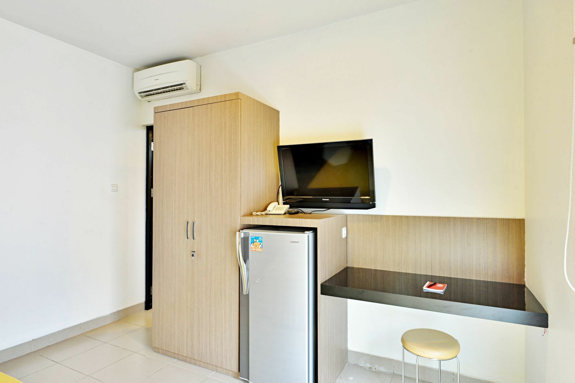 Zen Rooms Setiabudi Barat Jakarta Exterior photo