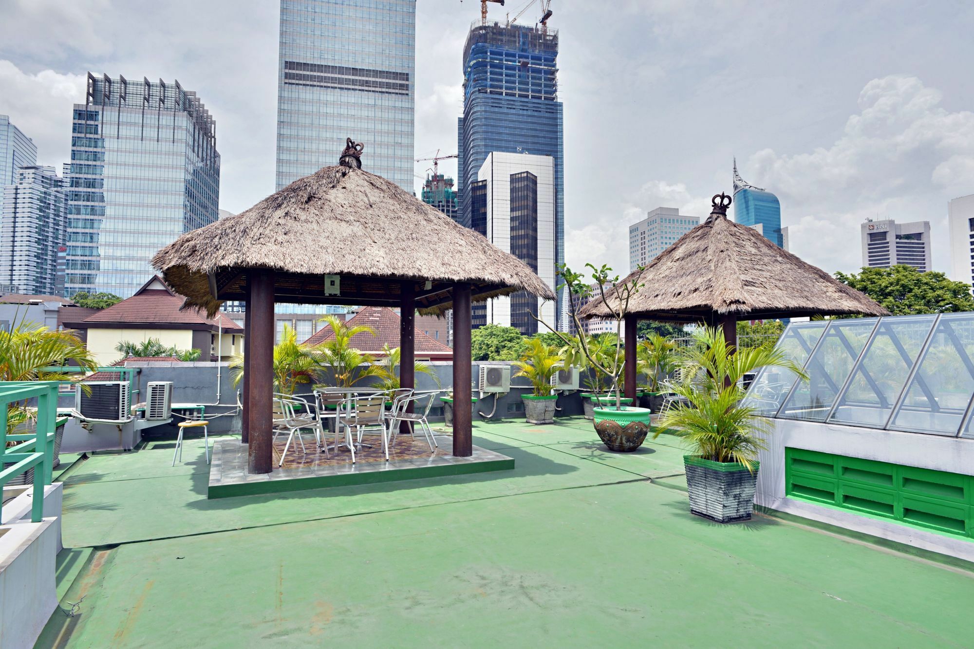 Zen Rooms Setiabudi Barat Jakarta Exterior photo